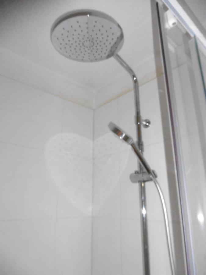 Flat Apartment Сен-Киприен Екстериор снимка